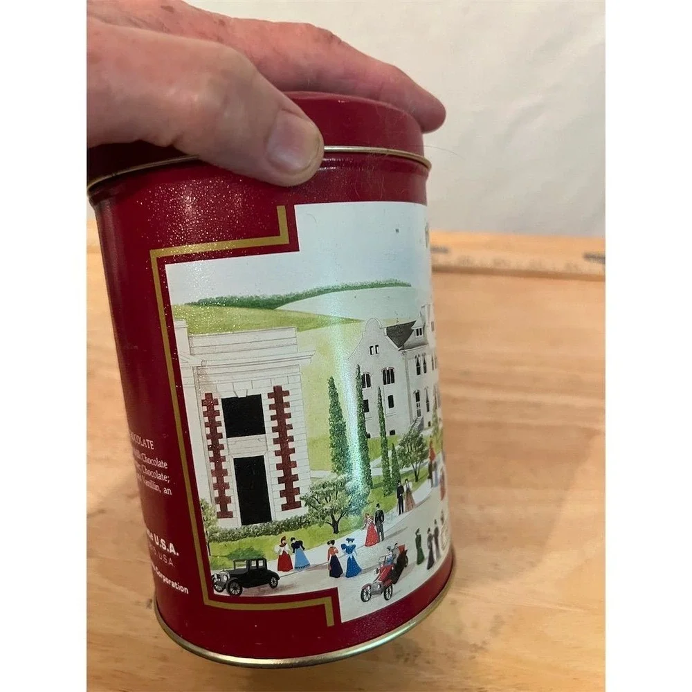 Vintage 1990 Hershey's Kisses‎ Hometown Series Canister #4